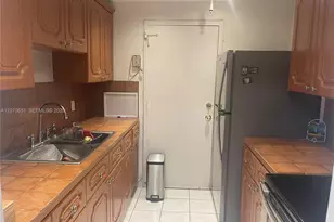 2350 NE 135th St, North Miami, FL 33181 - Photo 23