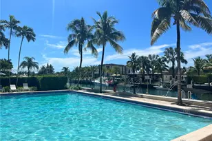 2350 NE 135th St, North Miami, FL 33181 - Photo 11
