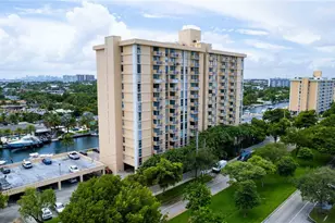 2350 NE 135th St, North Miami, FL 33181 - Photo 1