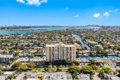 2350 NE 135th St #403, North Miami, FL 33181 - Photo 3