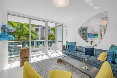 200 Biscayne Boulevard Way #309, Miami, FL 33131 - Photo 5