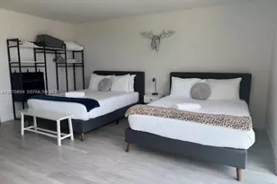 19380 NE 26th Ave, Miami, FL 33180 - Photo 9