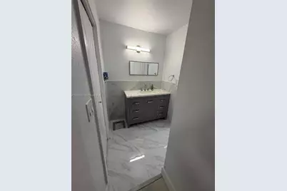 331 Lakeview Dr #101, Weston, FL 33326 - Photo 5