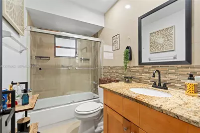 [Address not provided], Pembroke Pines, FL 33024 - Photo 25