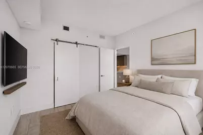 2000 Metropica Way #2111, Sunrise, FL 33323 - Photo 5