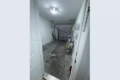 1013 NE 42nd Ave #1013, Homestead, FL 33033 - Photo 9