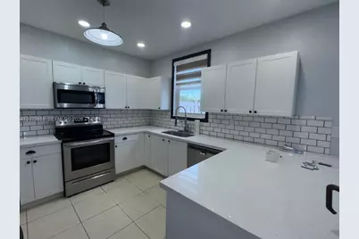 1013 NE 42nd Ave #1013, Homestead, FL 33033 - Photo 5