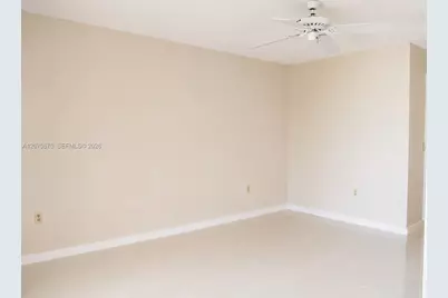 454 NE 210th Circle Ter #202-7B, Miami, FL 33179 - Photo 11