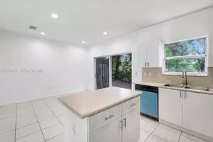 1700 SE 31st Ct, Homestead, FL 33035 - Photo 13