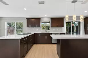 4848 Grapevine Wy, Davie, FL 33331 - Photo 1