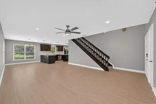 4848 Grapevine Wy, Davie, FL 33331 - Photo 9