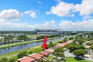 1714 NW 204th St, Miami Gardens, FL 33056 - Photo 27
