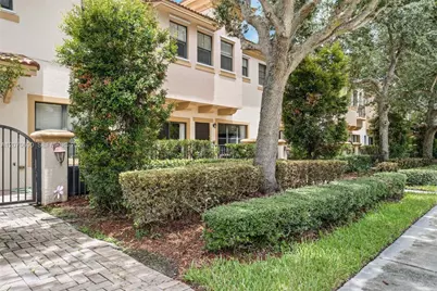 4758 Cypress St, Coconut Creek, FL 33073 - Photo 5