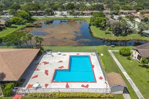 9291 E Elm Ln, Miramar, FL 33025 - Photo 39