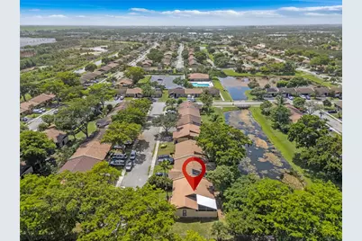 9291 E Elm Ln, Miramar, FL 33025 - Photo 31