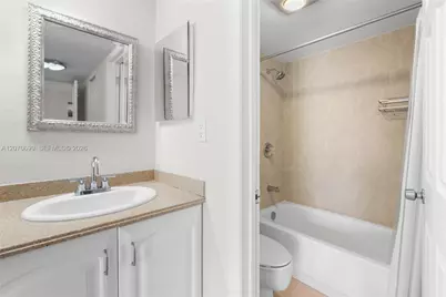 3401 N Country Club Dr #519, Aventura, FL 33180 - Photo 19