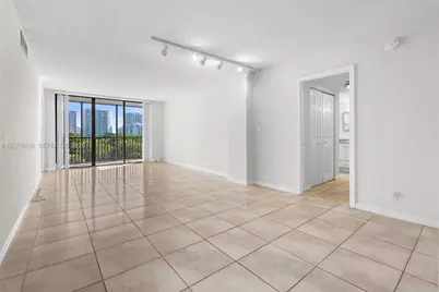 3401 N Country Club Dr #519, Aventura, FL 33180 - Photo 25
