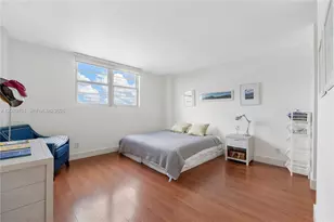 90 Edgewater Dr, Coral Gables, FL 33133 - Photo 9