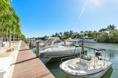 90 Edgewater Dr #917, Coral Gables, FL 33133 - Photo 11