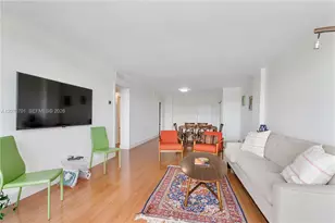 90 Edgewater Dr, Coral Gables, FL 33133 - Photo 5