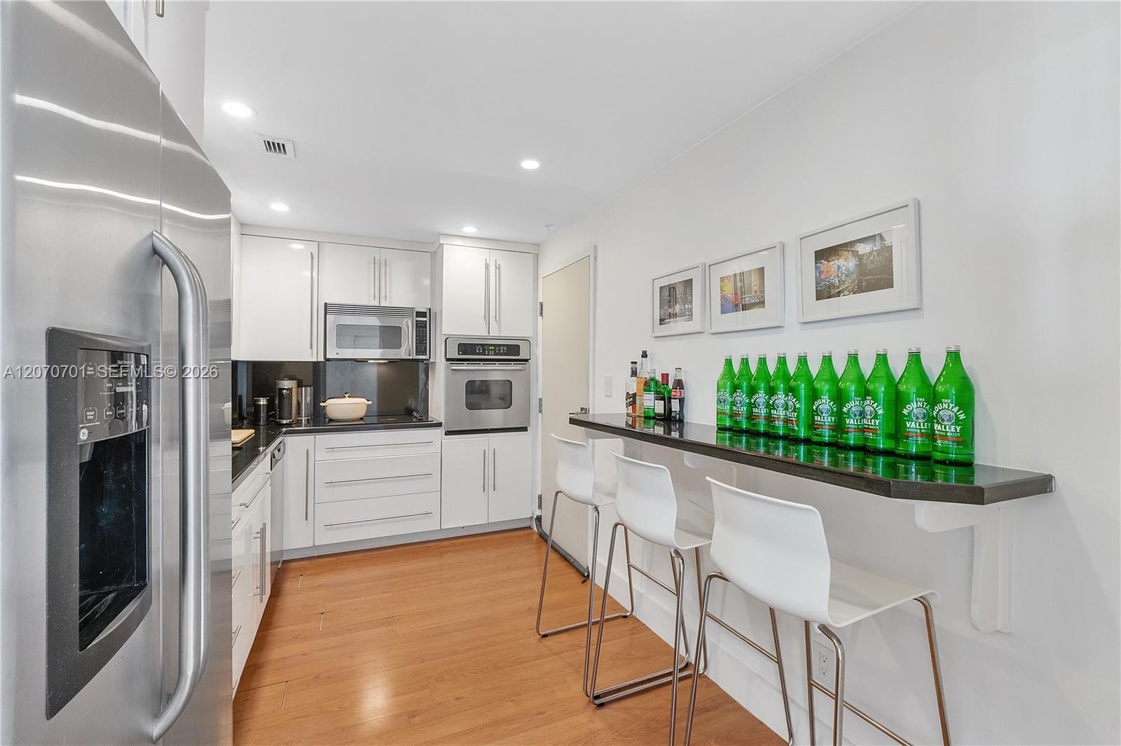 90 Edgewater Dr #917 - 90 Edgewater Dr #917, Coral Gables, FL 33133 Luxury Property | Jose Angel Pina