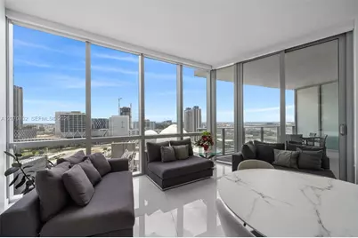 851 NE 1st Ave #1610, Miami, FL 33132 - Photo 1