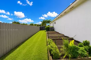 29345 SW 178th Ct, Homestead, FL 33030 - Photo 13