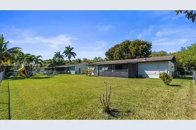 18225 SW 94th Ave, Palmetto Bay, FL 33157 - Photo 3