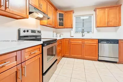 18225 SW 94th Ave, Palmetto Bay, FL 33157 - Photo 7
