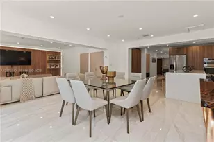 221 NE 44th St, Miami, FL 33137 - Photo 15