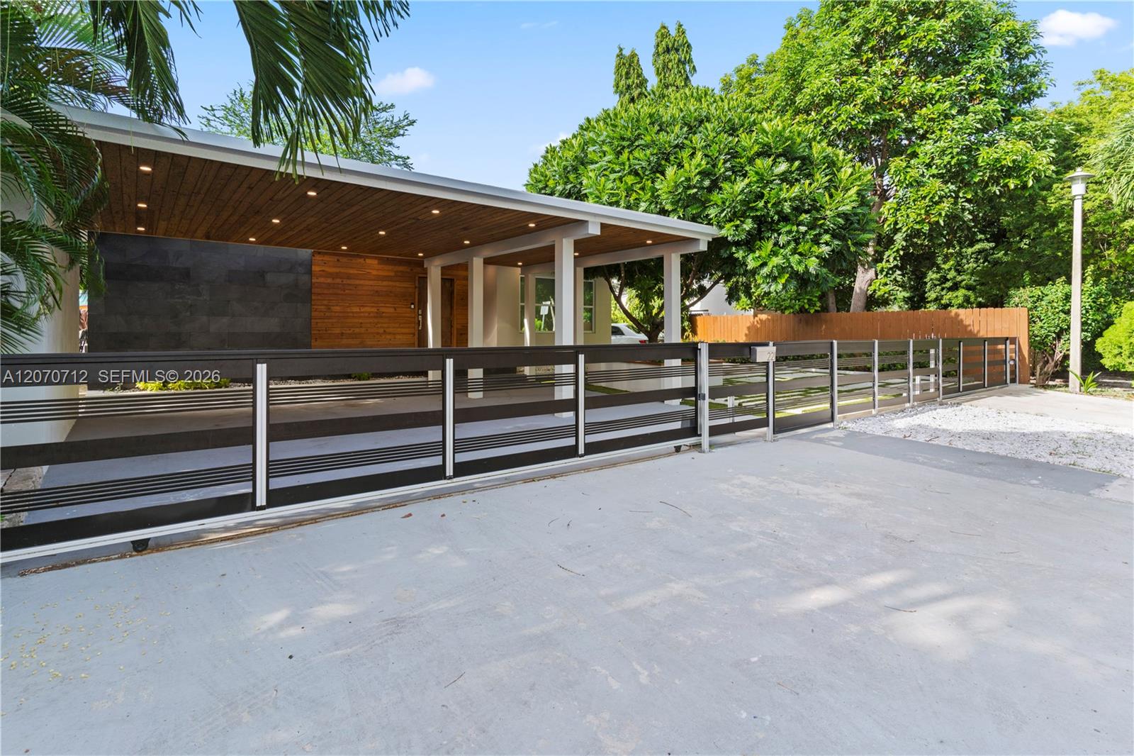 221 NE 44th St - 221 NE 44th St, Miami, FL 33137 Luxury Property | Jose Angel Pina