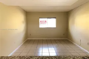 14902 SW 82nd Ln, Miami, FL 33193 - Photo 9