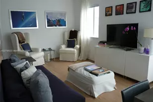 820 Euclid Ave, Miami Beach, FL 33139 - Photo 3