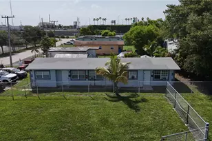 1041 NW 7th Ct, Hallandale Beach, FL 33009 - Photo 27
