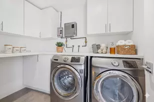 2558 NE 206th Terrace, Miami, FL 33180 - Photo 11