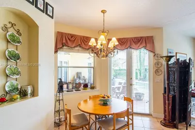 2610 SW 112th Ct, Miami, FL 33165 - Photo 43
