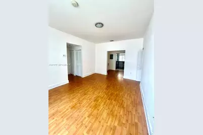 1000 Meridian Ave #18, Miami Beach, FL 33139 - Photo 1