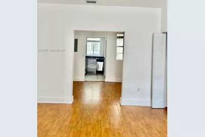 1000 Meridian Ave #18, Miami Beach, FL 33139 - Photo 3