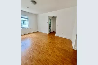 1000 Meridian Ave #18, Miami Beach, FL 33139 - Photo 5