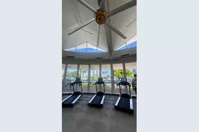 [Address not provided], Hallandale Beach, FL 33009 - Photo 65