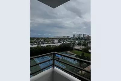 [Address not provided], Hallandale Beach, FL 33009 - Photo 7