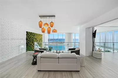 1040 Biscayne Blvd #4602, Miami, FL 33132 - Photo 15