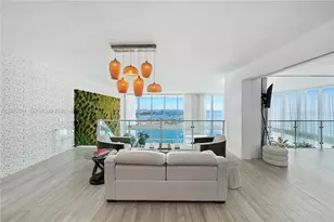 1040 Biscayne Blvd, Miami, FL 33132 - Photo 15