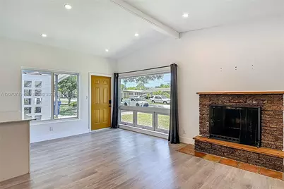 2291 SW 34th Ter, Fort Lauderdale, FL 33312 - Photo 13