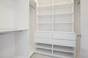 17550 Collins Ave, Sunny Isles Beach, FL 33160 - Photo 11