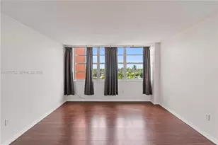 1301 NE Miami Gardens Dr, Miami, FL 33179 - Photo 25