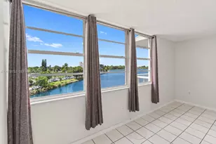 1301 NE Miami Gardens Dr, Miami, FL 33179 - Photo 3