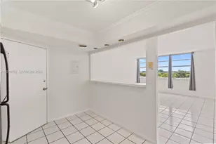 1301 NE Miami Gardens Dr, Miami, FL 33179 - Photo 15