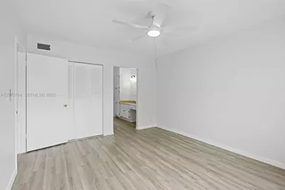 5335 NW 10th Ct #206, Plantation, FL 33313 - Photo 9