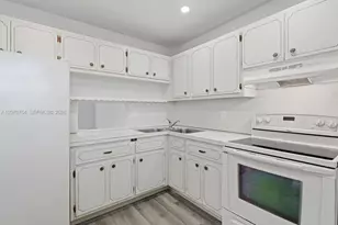 5335 NW 10th Ct, Plantation, FL 33313 - Photo 15